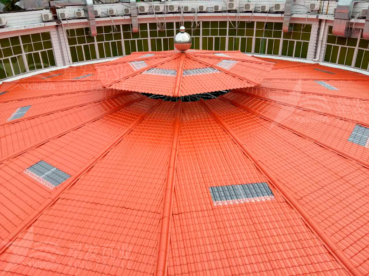 合成樹脂瓦成為廣大群眾最喜愛的屋面瓦，有以下2點(diǎn)原因！