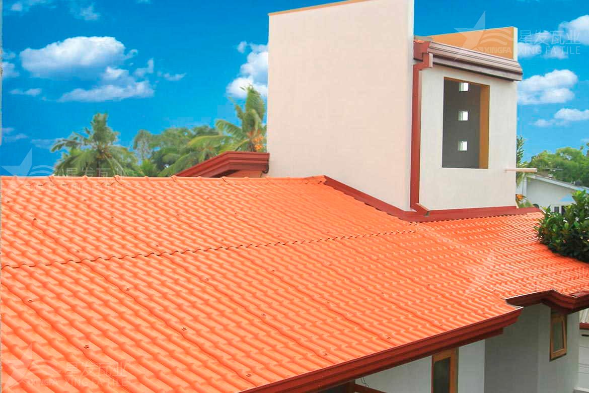 南方雨水多適合鋪蓋合成樹脂瓦嗎？樹脂瓦蓋在多雨水地區(qū)的好處？