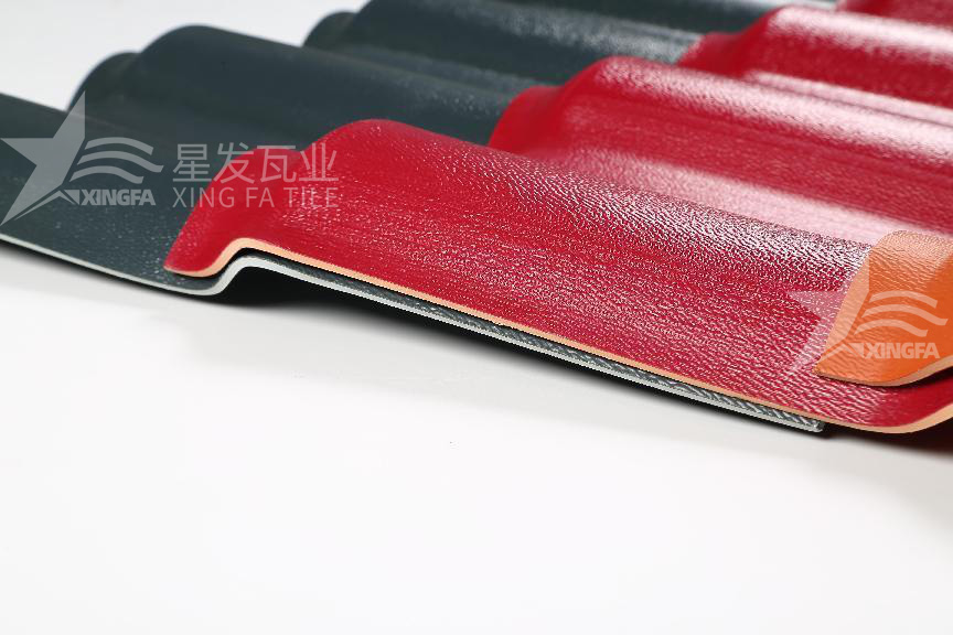 合成樹脂瓦的四層材質(zhì)揭秘：讓你徹底了解屋頂?shù)谋Ｗo(hù)體系！