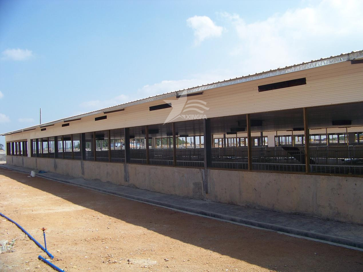 樹脂瓦：養(yǎng)殖場的避暑勝地，為小動物們打造舒適棲息地