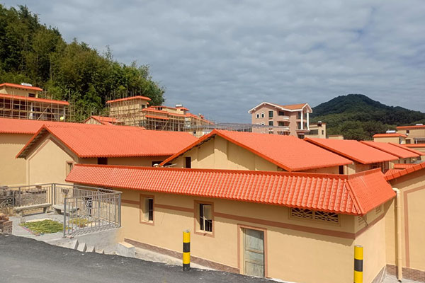 農(nóng)村建房選擇樹脂瓦，到底有什么好處？