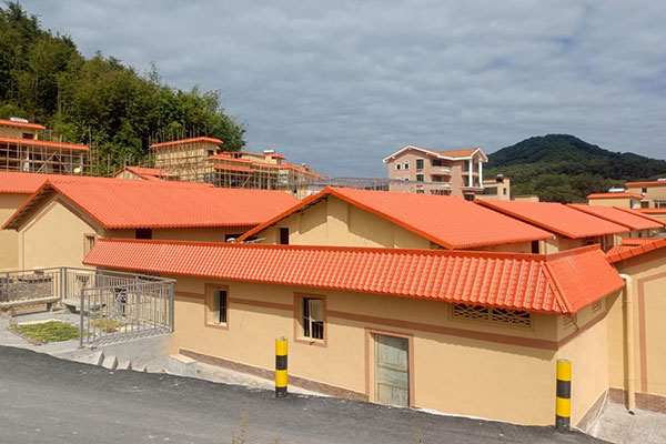 樹(shù)脂瓦的壽命，質(zhì)量與維護(hù)的秘密