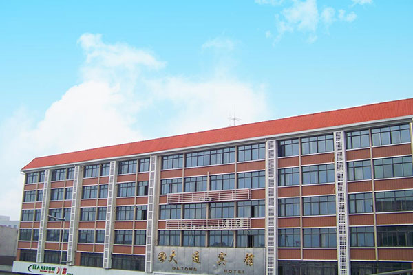 樹(shù)脂瓦，您了解多少？樹(shù)脂瓦的應(yīng)用場(chǎng)景和樹(shù)脂瓦的優(yōu)勢(shì)